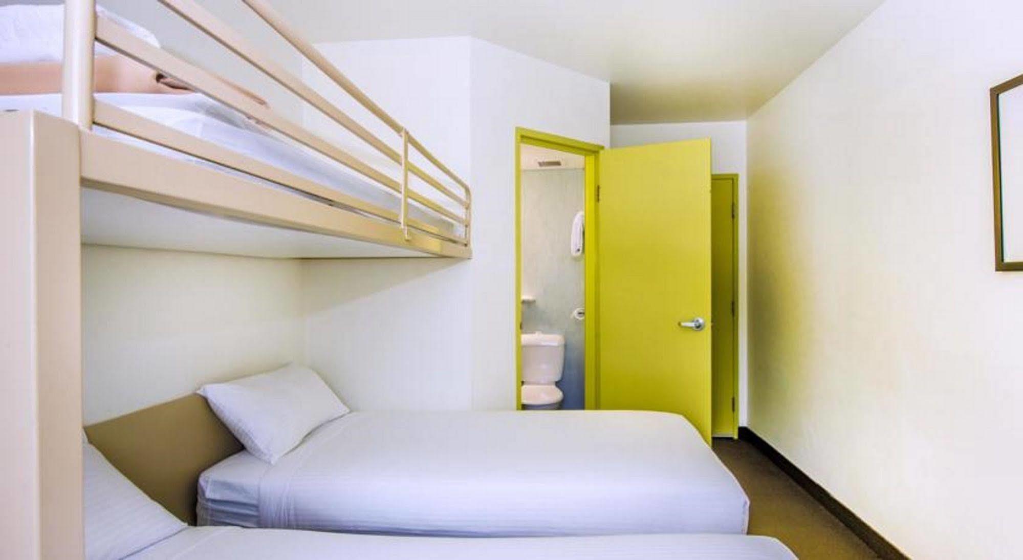 ไอบิส บัดเจ็ท คอฟส์ ฮาเบอร์ Hotel คอฟฟ์ฮาร์เบอร์ ภายนอก รูปภาพ