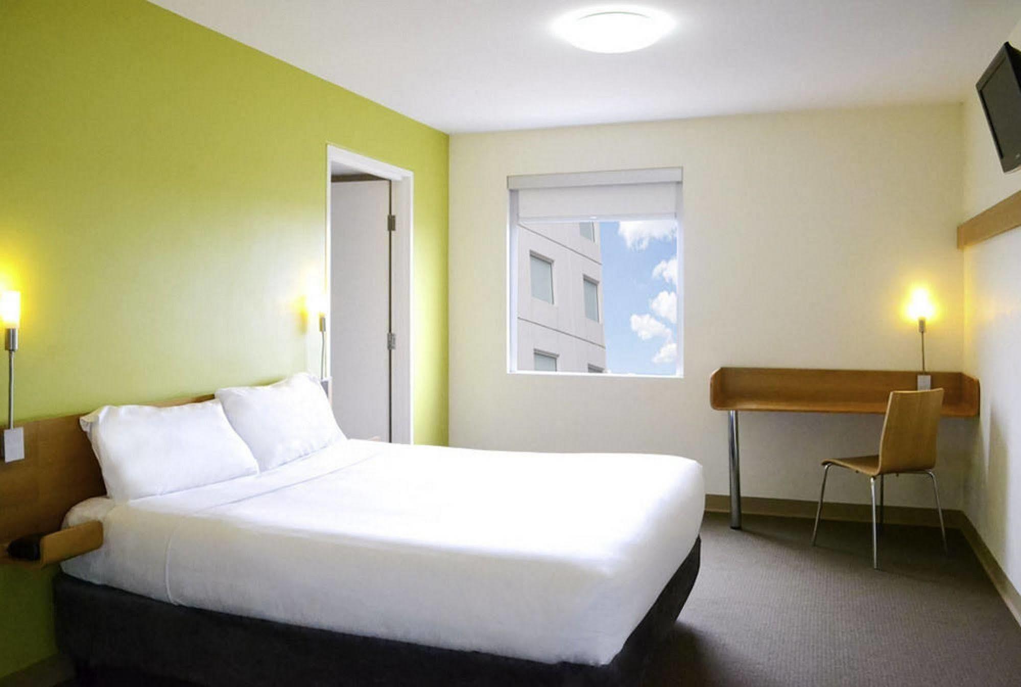 ไอบิส บัดเจ็ท คอฟส์ ฮาเบอร์ Hotel คอฟฟ์ฮาร์เบอร์ ภายนอก รูปภาพ